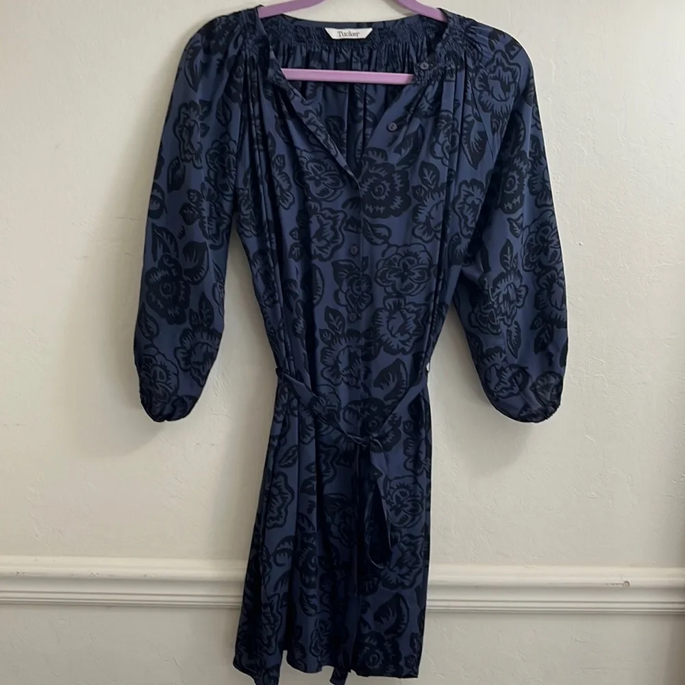 Dress-silk - Picture 2 of 6